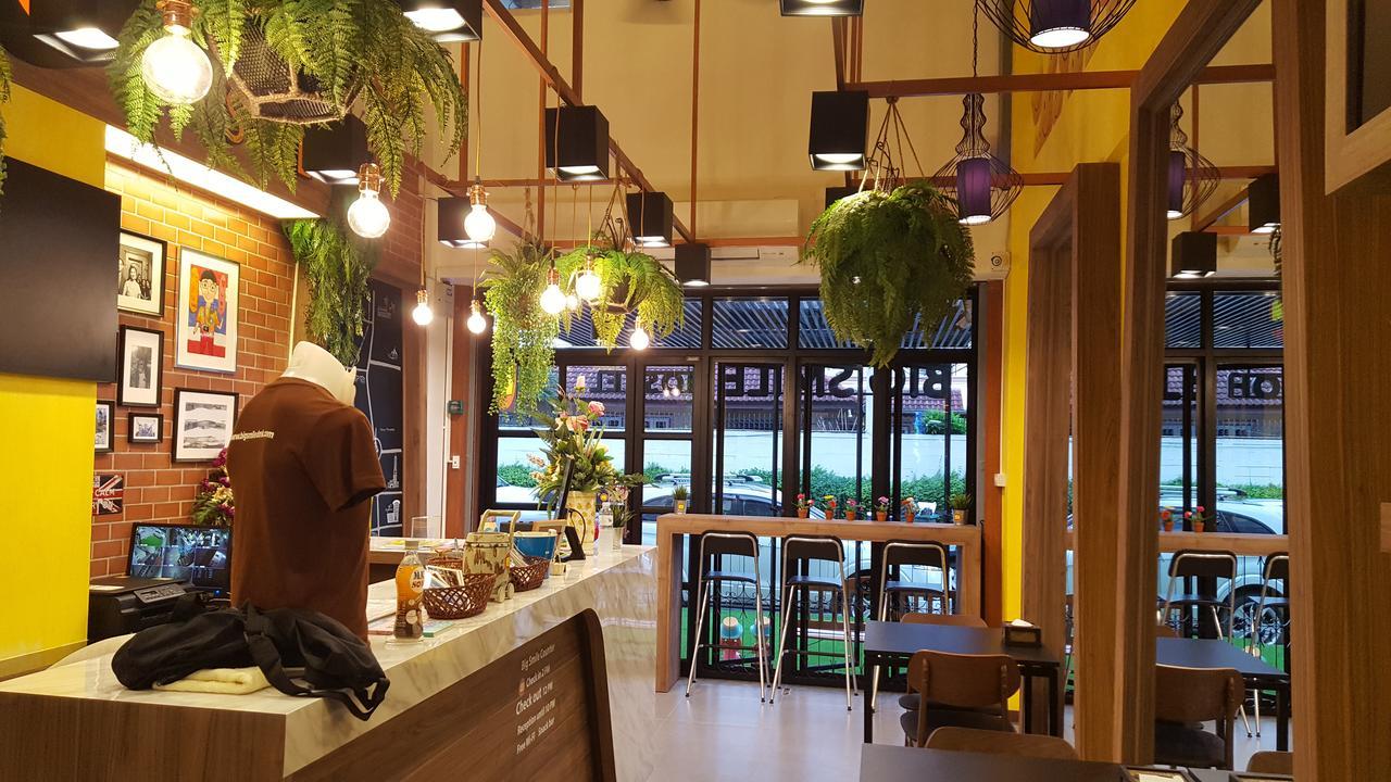 Big Smile Hotel Bangkok Ngoại thất bức ảnh