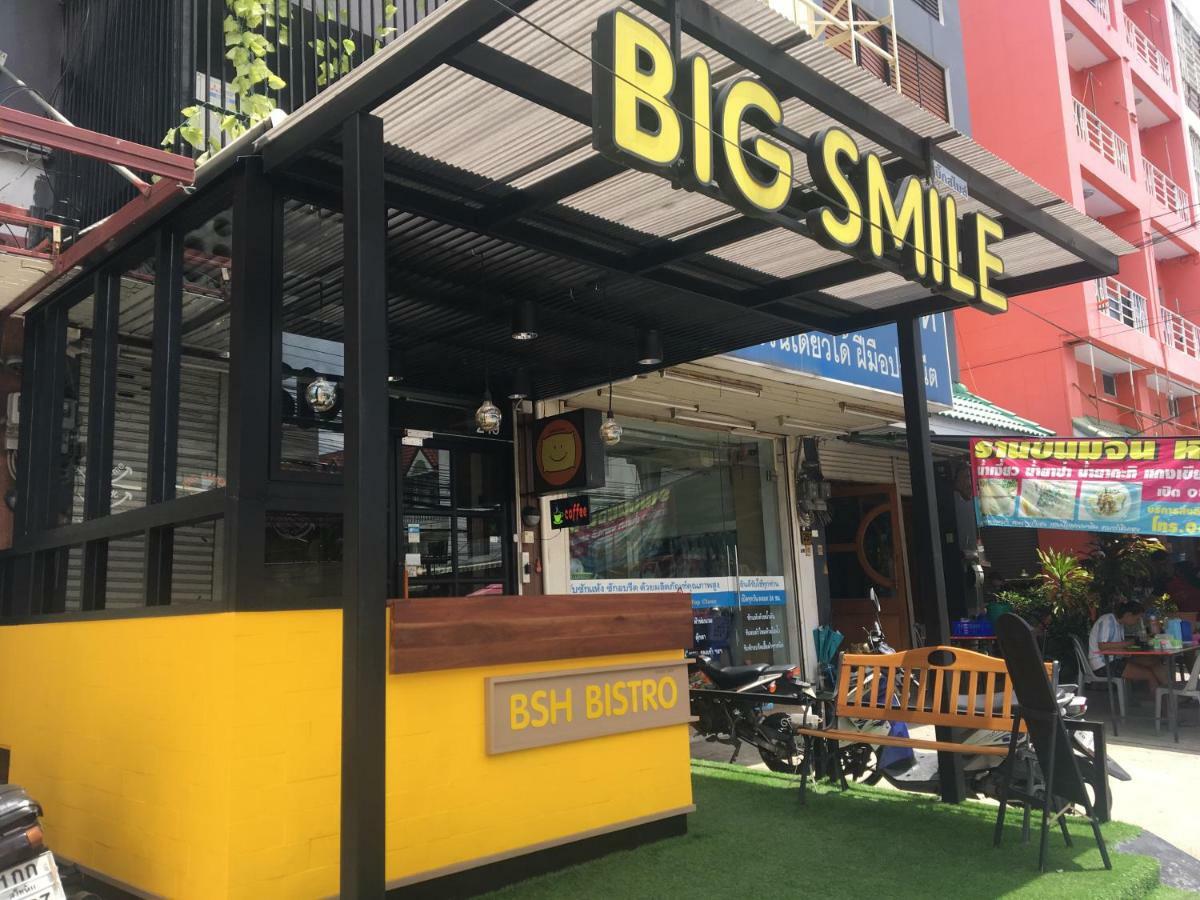 Big Smile Hotel Bangkok Ngoại thất bức ảnh