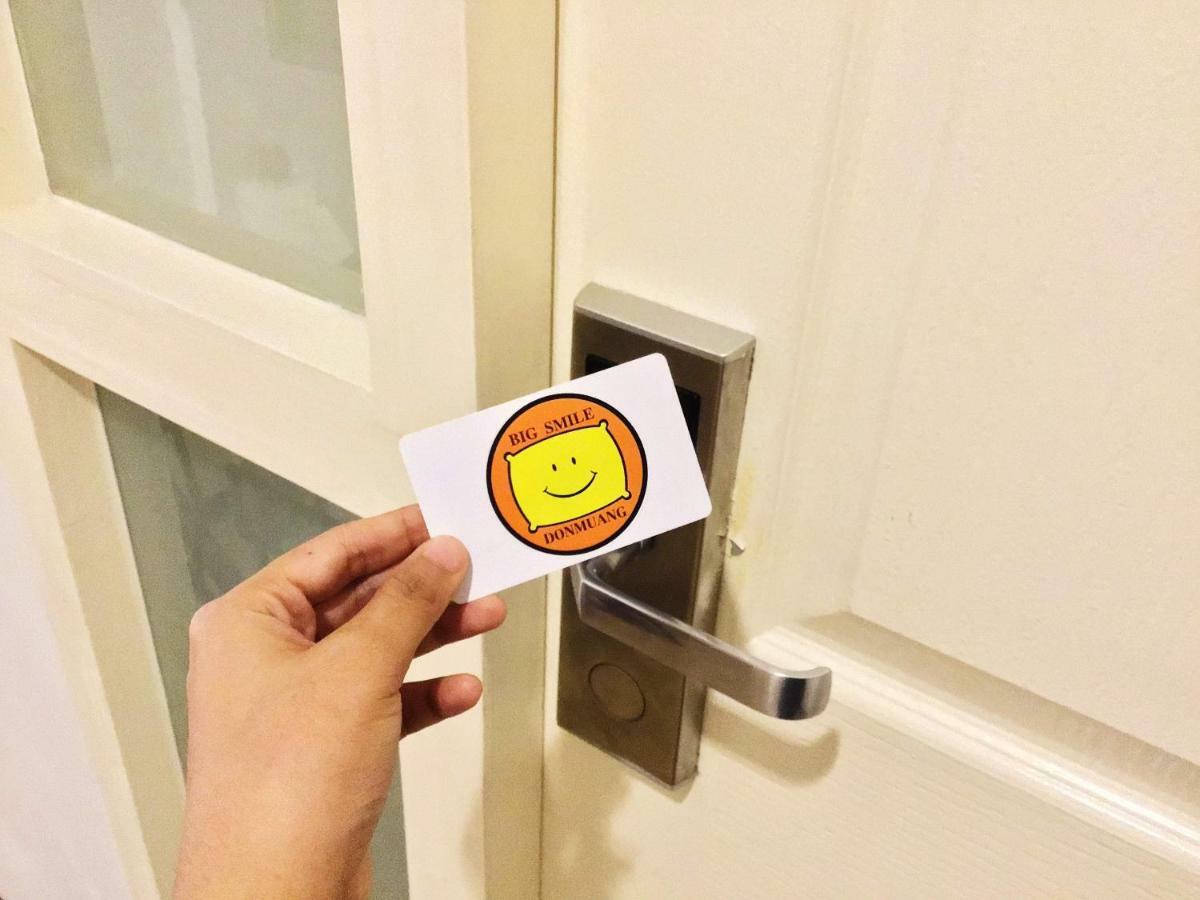 Big Smile Hotel Bangkok Ngoại thất bức ảnh